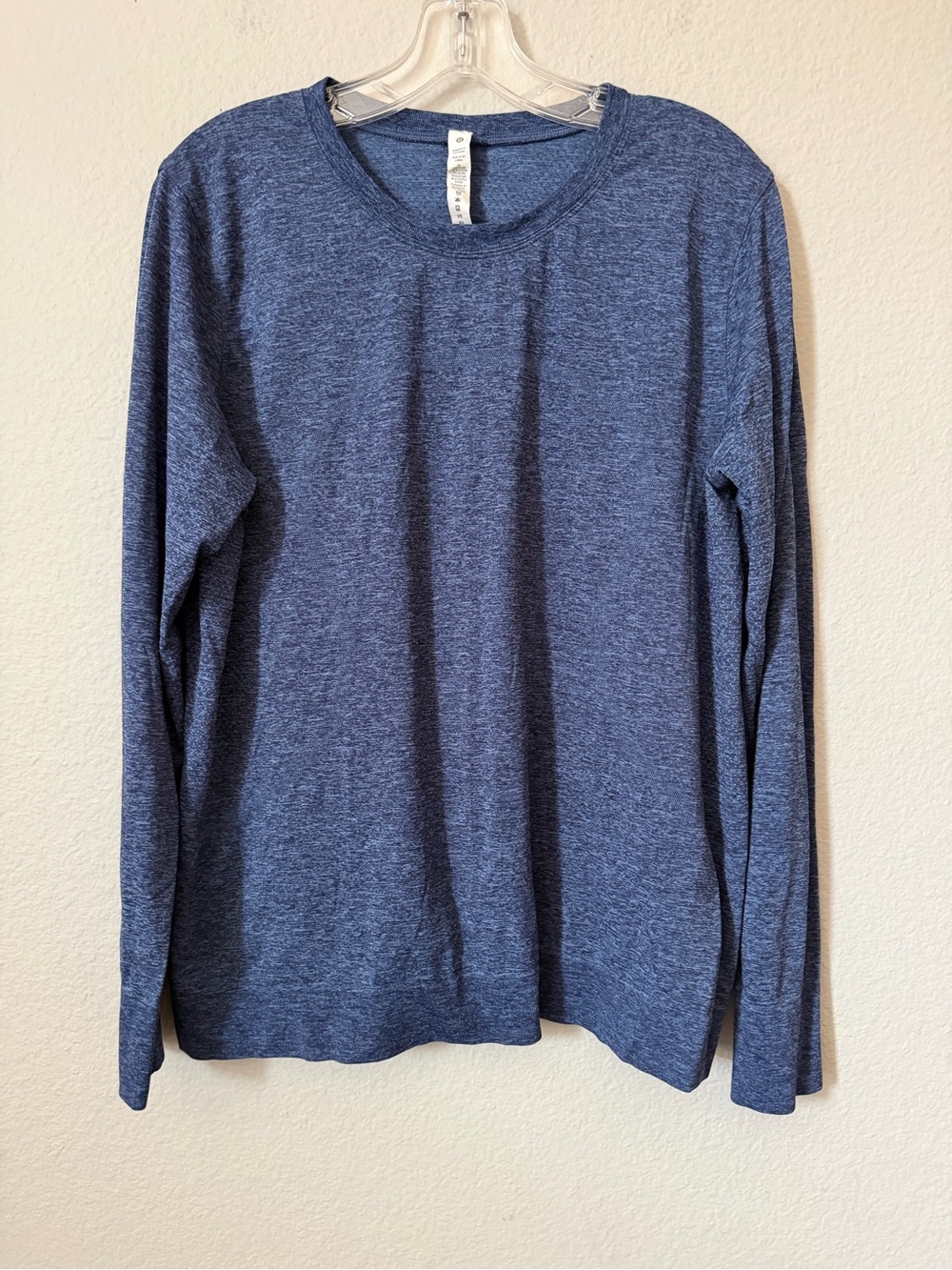 Lululemon Athletica Swiftly Breathe Long Sleeve